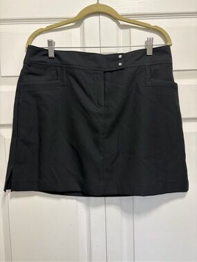 IZOD Golf Black Active Skort - Size 10